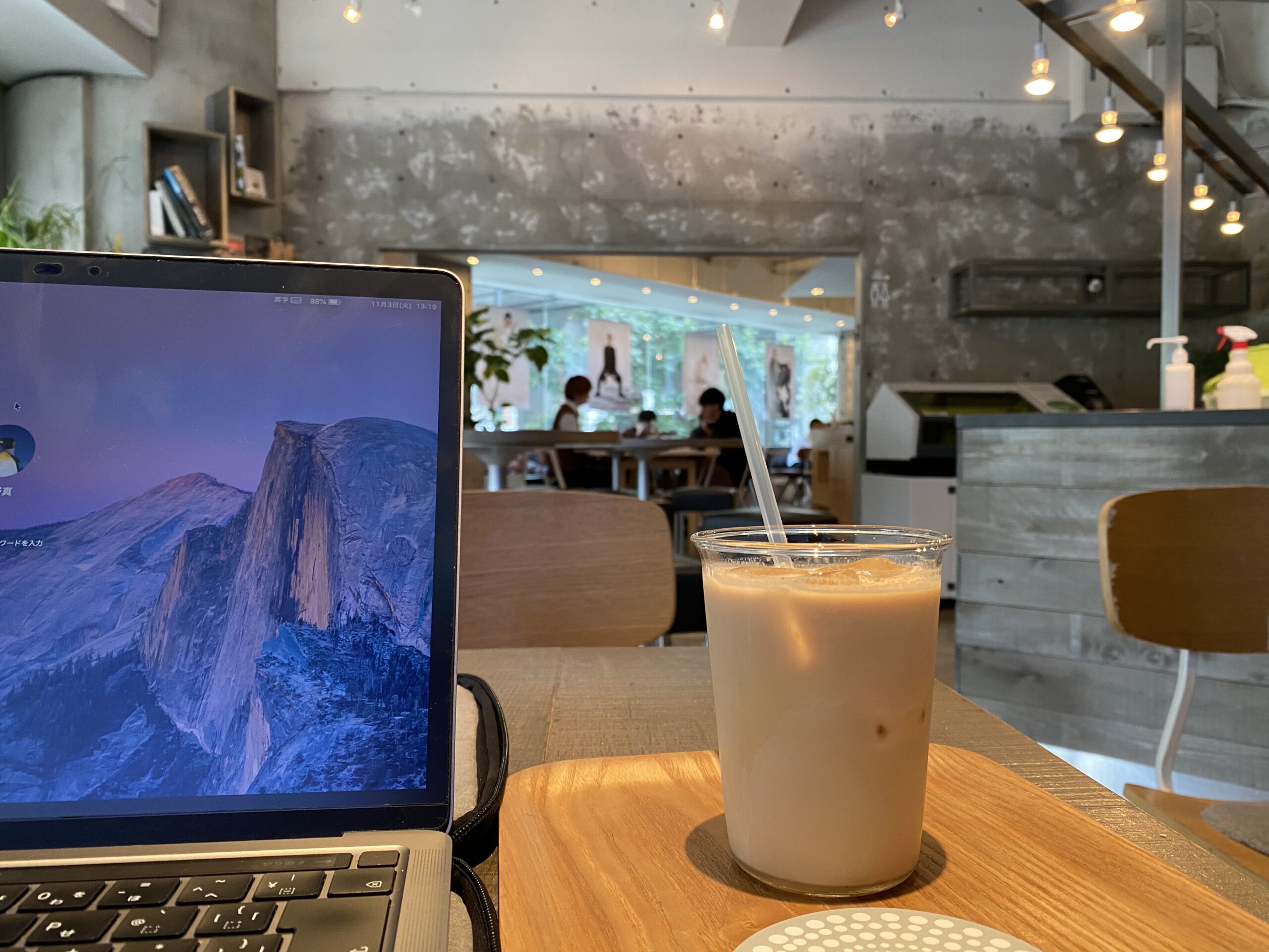 ブルートラベルエンジニア パソコン作業（プログラミング学習環境）におすすめのカフェ|渋谷 FabCafe