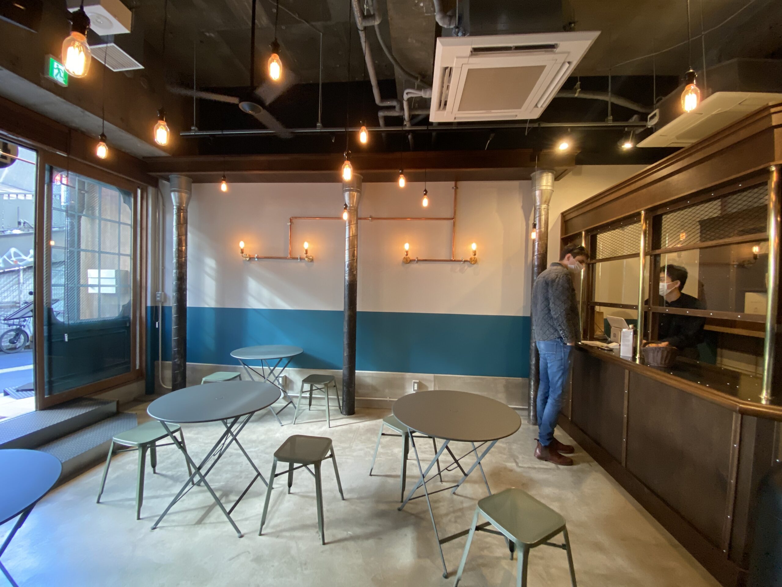 ブルートラベルエンジニア パソコン作業（プログラミング学習環境）におすすめのカフェ|渋谷 CHIMNEY COFFEE